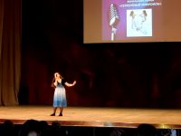 30.03.16_serebryanyy_mikrofon_1