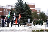 24.11.17_pamyatnik_voinam_intern_2