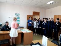 17.04.18_yarmarka_uchebnyh_mest_2