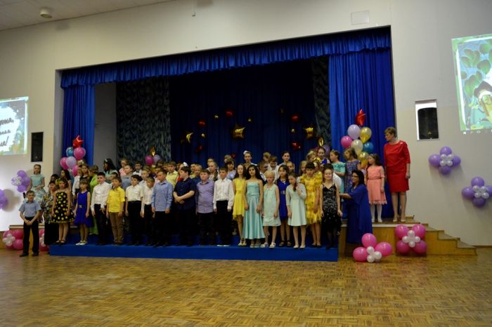 26.05.18_vypusk_4_klassov_10