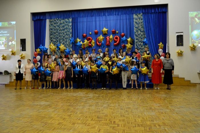 25.05.19_vypusk_4_klassov_10