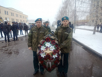Памятный митинг, посвященный памяти погибшим военнослужащим 245 мотострелкового полка